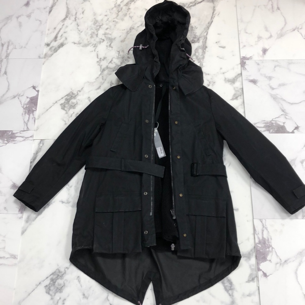 ⭐️ SOLD ⭐️ NWT Authentic Off-White Parka Jacket - Picture 2 of 8